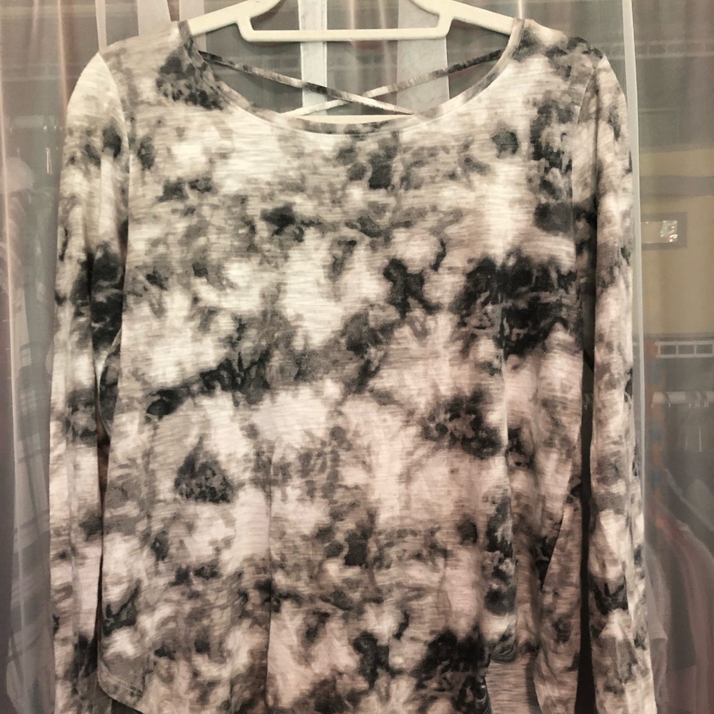 marble shirt
